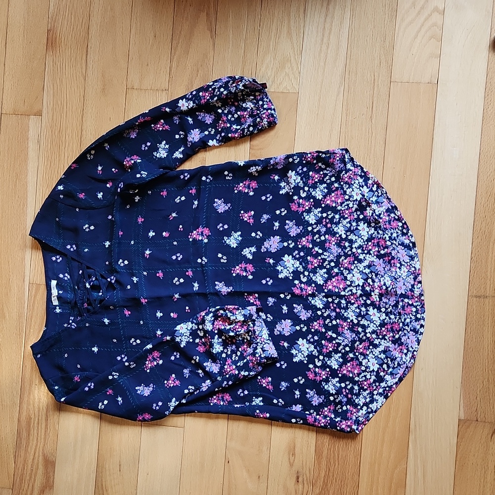 3/4 sleeve shirt
